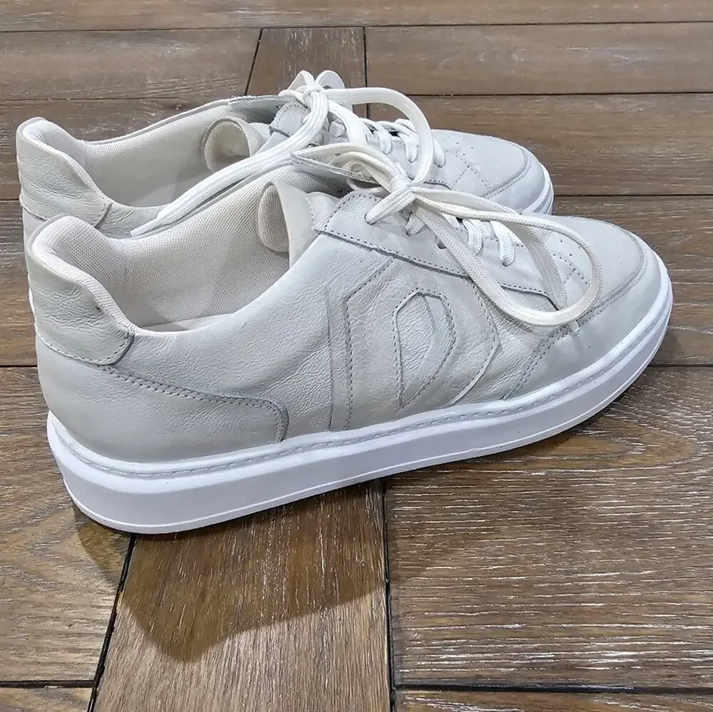 SMIDT Diamond Sneaker, Women's size 9